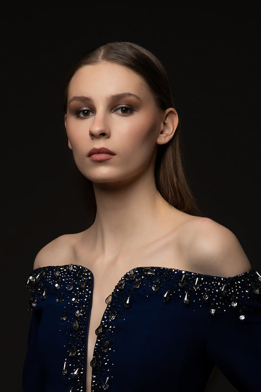 VICTORIA