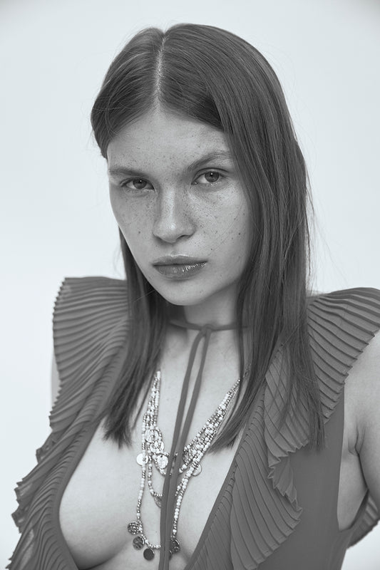 ANNA V